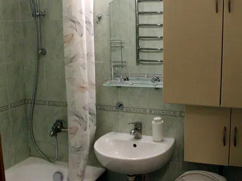 квартира за адресою Лабораторний пров., 2/11