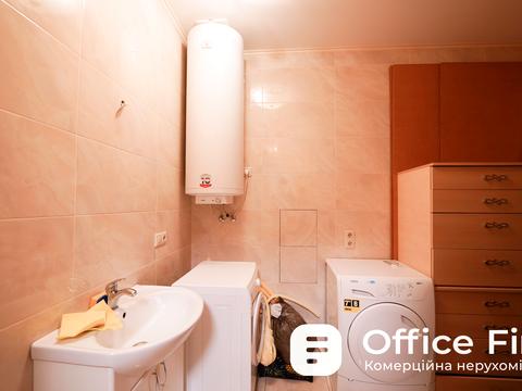 комерційна за адресою Велика Васильківська вул. (Червоноармійська), 72