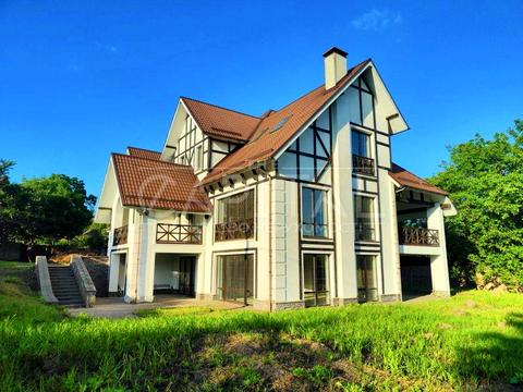 дом по адресу Захисників Вітчизни, 41