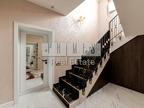 будинок за адресою Центральна вул.