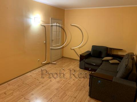 квартира по адресу Червоной Калины просп. (Владимира Маяковского), 52