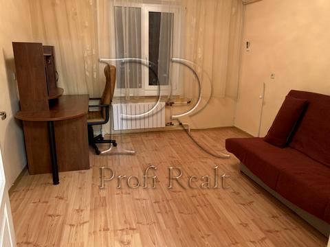 квартира по адресу Червоной Калины просп. (Владимира Маяковского), 52