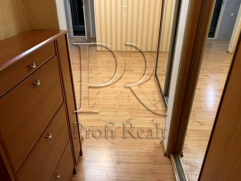 квартира по адресу Червоной Калины просп. (Владимира Маяковского), 52