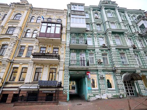 коммерческая по адресу Шота Руставели ул., 30 Д