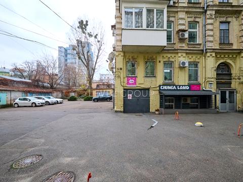 коммерческая по адресу Шота Руставели ул., 30 Д