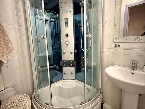 квартира за адресою Січеславська наб. (В. І. Леніна), 10-А