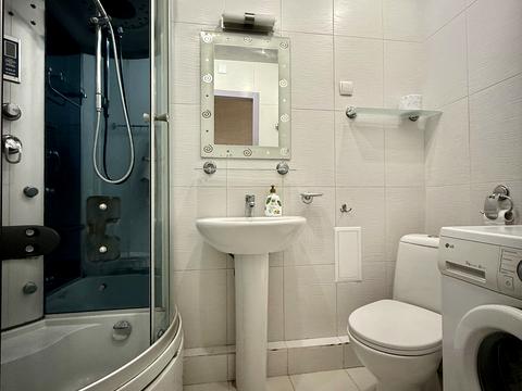 квартира за адресою Січеславська наб. (В. І. Леніна), 10-А