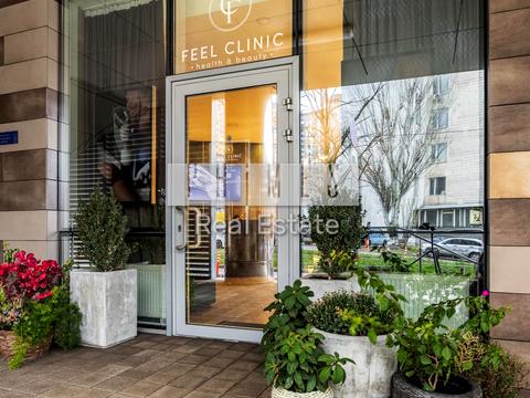 комерційна за адресою Київ, Іоанна Павла II вул. (Патріса Лумумби), 6/1