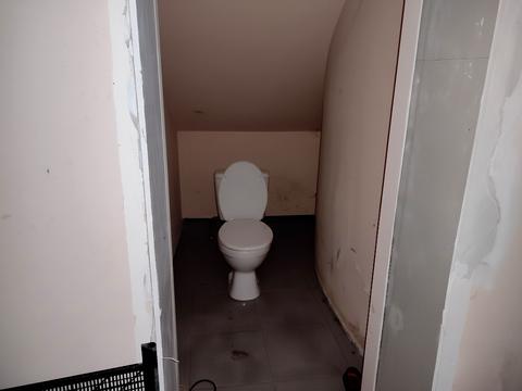 коммерческая по адресу Вацлава Гавела бульв. (Івана Лепсе), 50