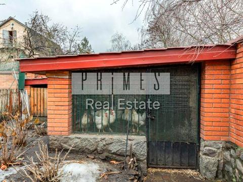 дом по адресу  ул.