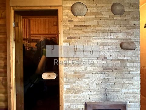 дом по адресу  ул.