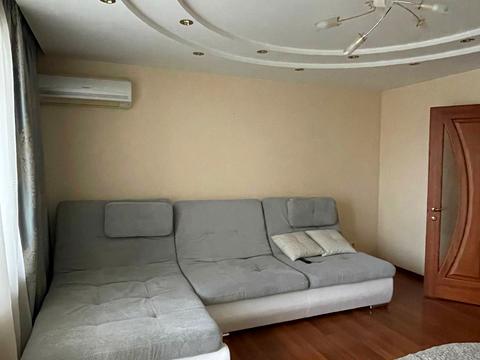 квартира за адресою Академіка Корольова вул., 29