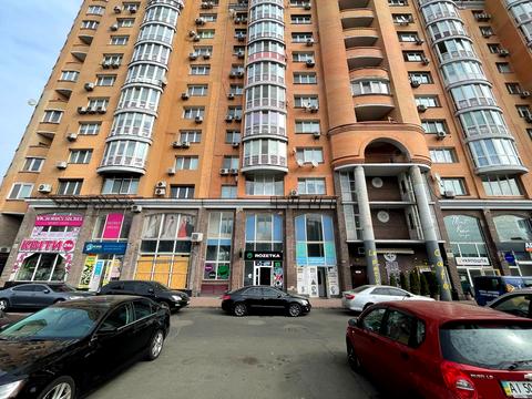 комерційна за адресою Володимира Івасюка просп. (Героїв Сталінграду), 8