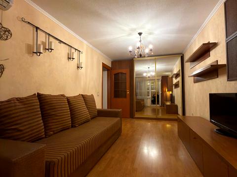 квартира за адресою Квартальна вулиц вул. (Гладкова), 13