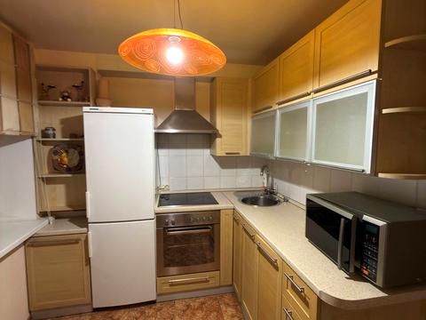 квартира за адресою Квартальна вулиц вул. (Гладкова), 13