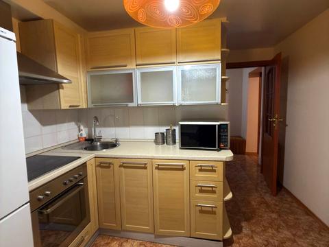 квартира за адресою Квартальна вулиц вул. (Гладкова), 13