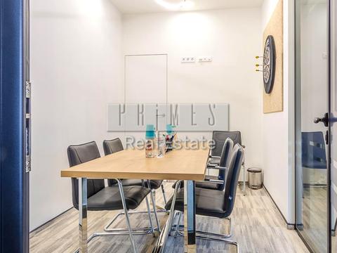 коммерческая по адресу Болсуновская ул. (Сергея Струтинского), 2