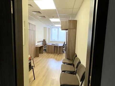 коммерческая по адресу Крещатик ул. (Kreschatic), 17