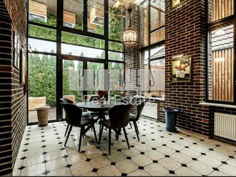 будинок за адресою Стоянська, 8/1