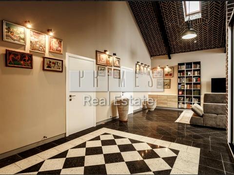 будинок за адресою Стоянська, 8/1