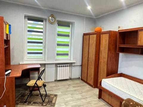 квартира за адресою Азербайджанська вул., 32