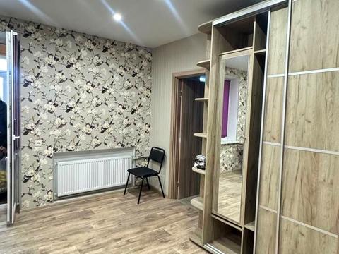 квартира за адресою Азербайджанська вул., 32