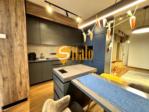 дом по адресу Центральна