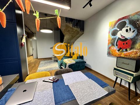 дом по адресу Центральна