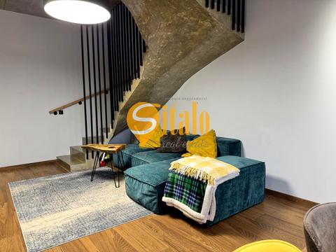 дом по адресу Центральна