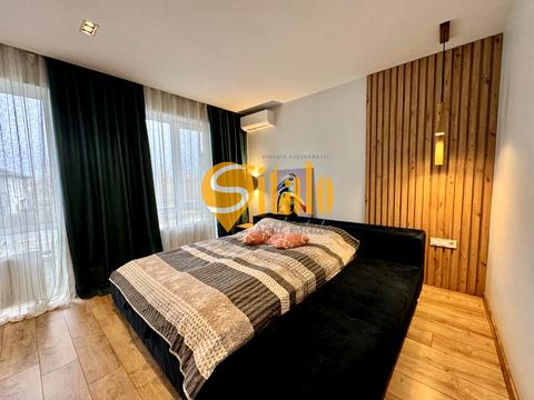 дом по адресу Центральна