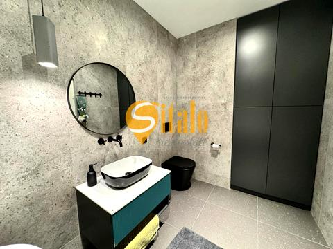 дом по адресу Центральна