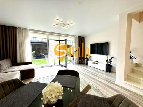 будинок за адресою Центральна