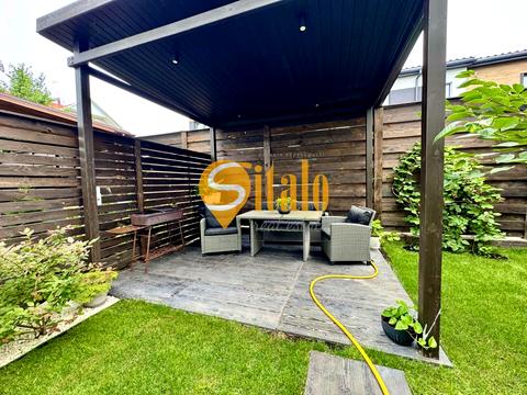 будинок за адресою Центральна