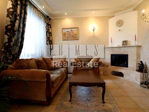 будинок за адресою Київ, Лютнева вул., 20