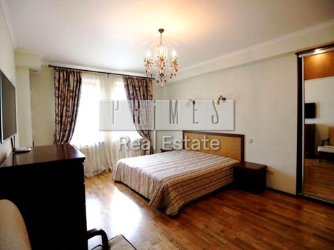 будинок за адресою Київ, Лютнева вул., 20