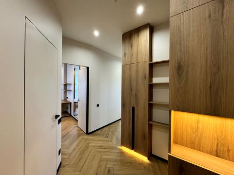 квартира за адресою Михайла Максимовича вул. (Онуфрія Трутенка), 32-Б