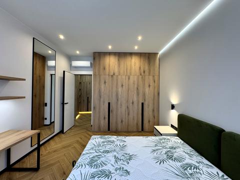 квартира за адресою Михайла Максимовича вул. (Онуфрія Трутенка), 32-Б