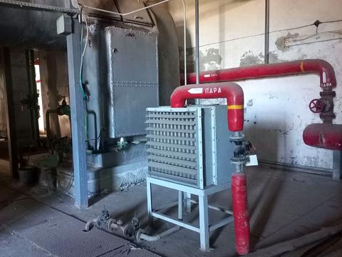 комерційна за адресою Набережна вул., 1