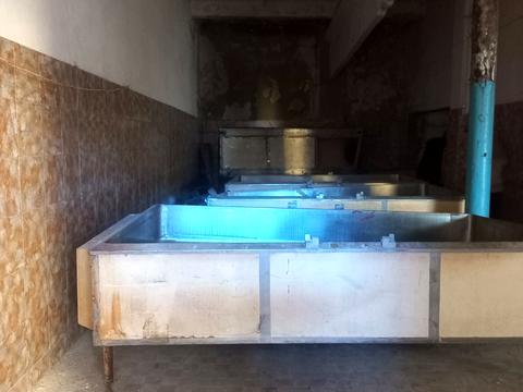 комерційна за адресою Набережна вул., 1