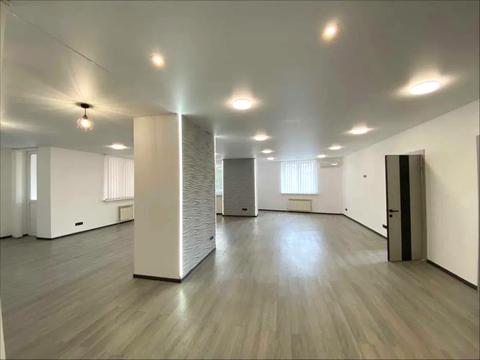 коммерческая по адресу Calle Dilova ул. (Димитрова), 2-Б