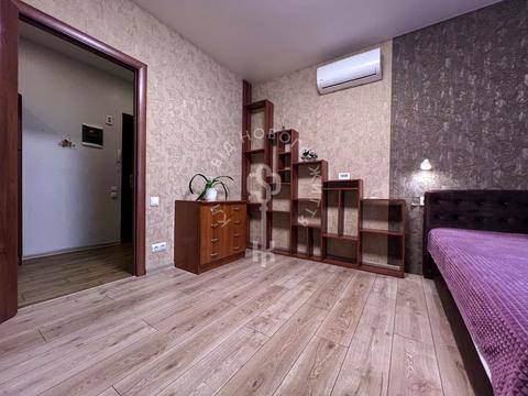 квартира за адресою Гетьманська вул., 26/8