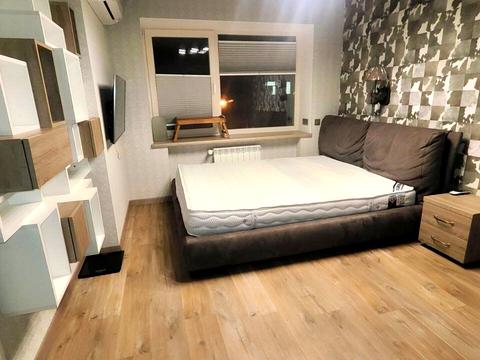 квартира за адресою Київ, Дмитрівська вул., 3/7