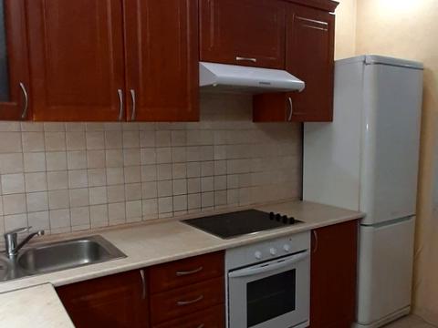 квартира за адресою Верховинна вул., 35