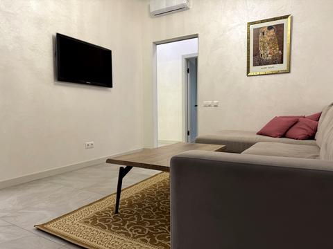 квартира за адресою Василя Тютюнника вул. (Анрі Барбюса), 2/1