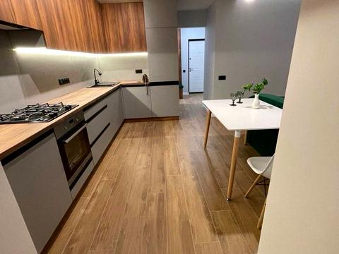 квартира по адресу Володимирська ул., 1