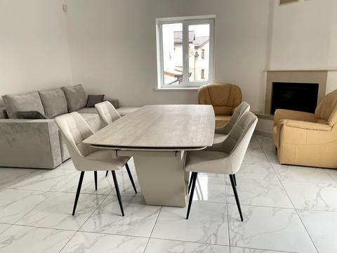 будинок за адресою Личаківська вул. (), 176