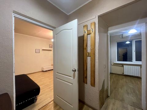 квартира за адресою Романа Шухевича просп. (Генерала Ватутіна), 14-А