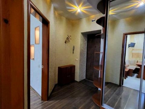 квартира по адресу Небесной Сотни ул. (Ленина), 81