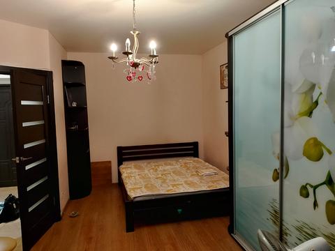 квартира за адресою Миколи Сингаївського вул. (Ново-Оскольська), 2-К