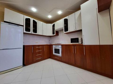 квартира по адресу Небесной Сотни ул. (Ленина), 81